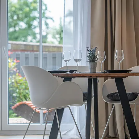 아파트 Haus Lee 54 부숨